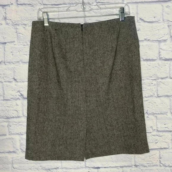 BANANA REPUBLIC Stretch Bow Pleats Wool Blend Tweed Skirt - Picture 4 of 7